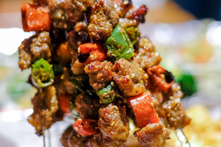 集合燥肉:烧烤为什么这么火